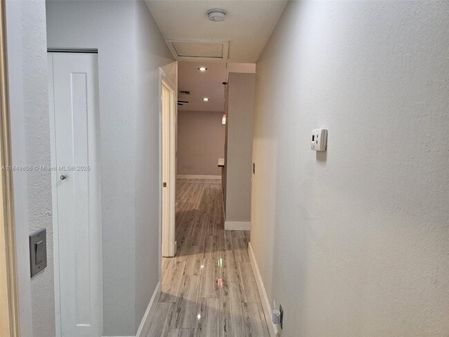 Building Photo - 9217 Paragon Way