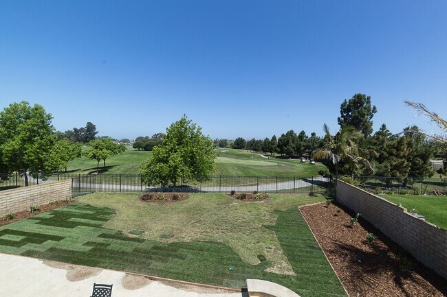 Building Photo - Single Family Golf Course Home for rent in...