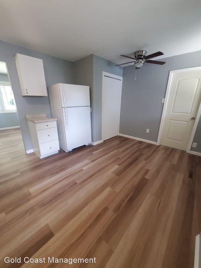 Building Photo - 3 br, 1 bath House - 1709 Ace Place