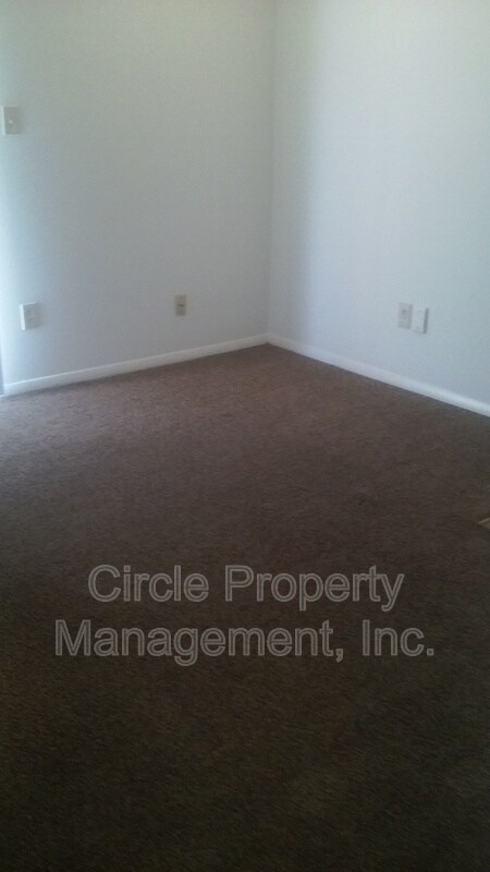 Building Photo - 4027 Hunters Ridge Dr SW