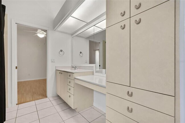 Building Photo - 18401 N 30th St