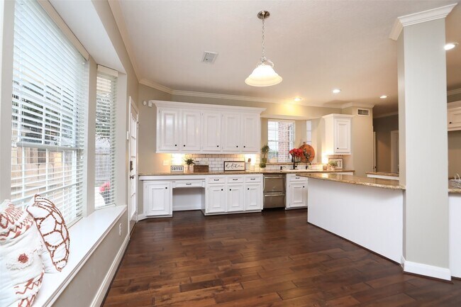Building Photo - 7906 Tizerton Ct