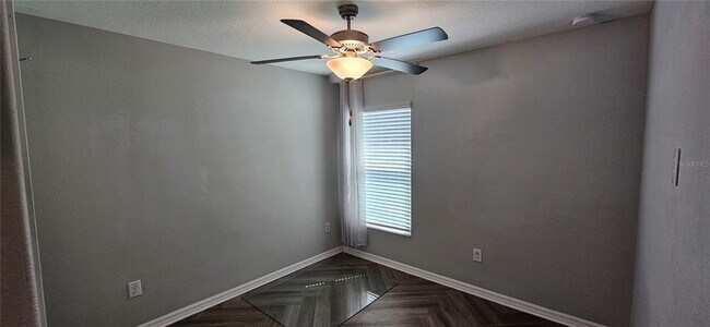 Building Photo - 14055 Weddington Ter
