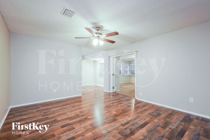 Building Photo - 7207 Skipper Ct