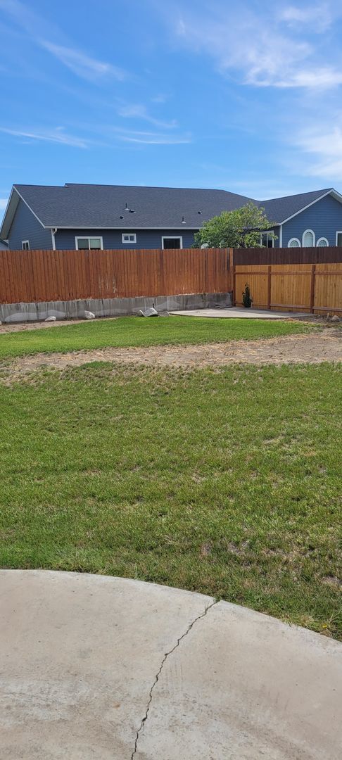 Building Photo - 34 NE Alora Dr