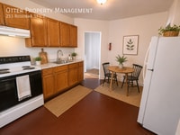 Building Photo - 253 Rosemar St