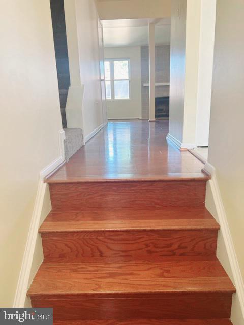 Building Photo - 2846 Schoolhouse Cir