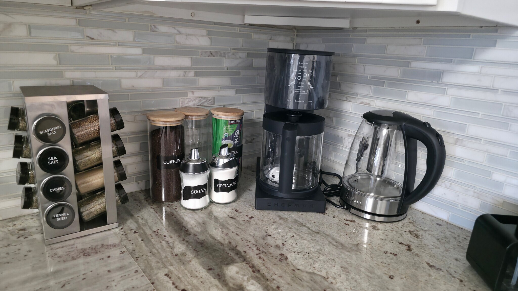 Building Photo - 1588 Alki Ave SW