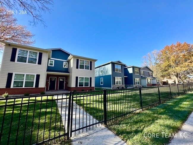 Building Photo - 7708 Main St