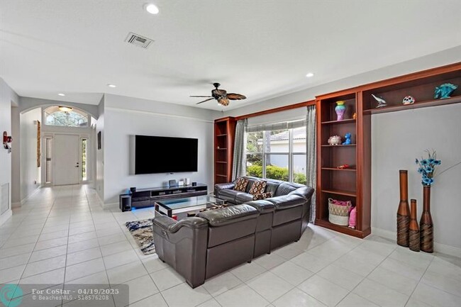 Building Photo - 19084 Skyridge Cir