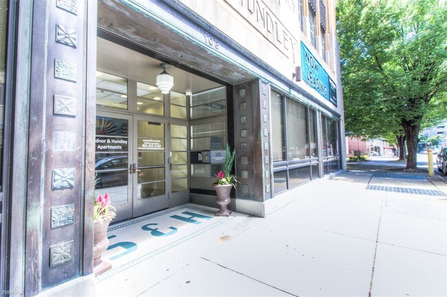 Building Photo - 108 E Grace St