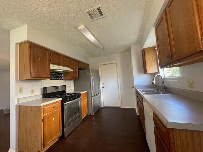 Building Photo - 14009 Maricella Ln