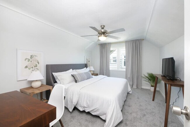 Building Photo - 7906 Lanyard Dr