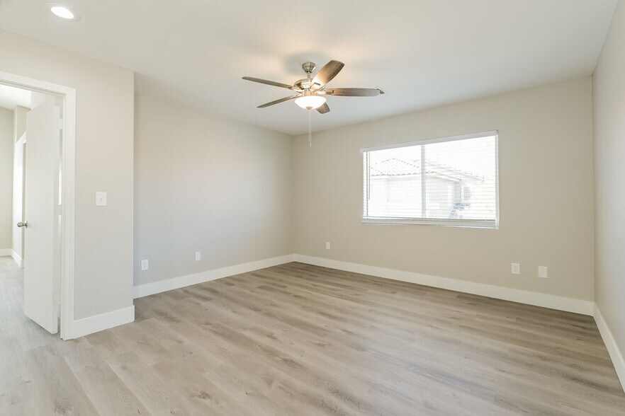 Building Photo - 697 Fragrant Sage Ct