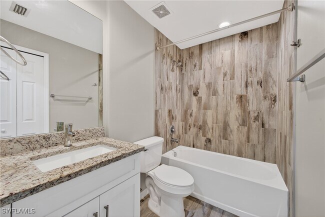 Building Photo - 8422 Cardinal Rd