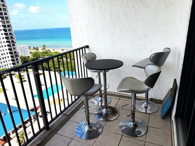 Building Photo - 1201 S Ocean Dr