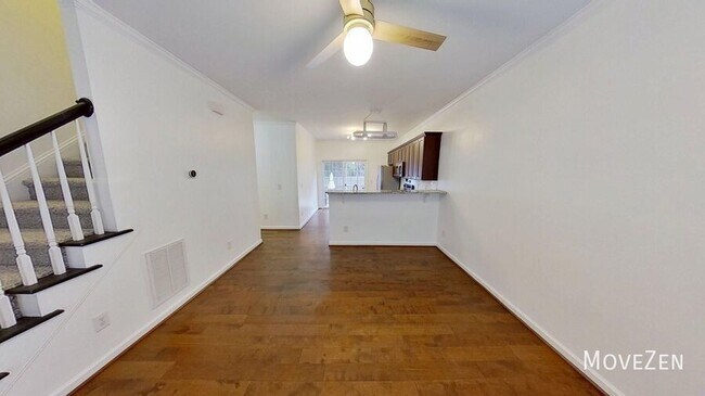 Building Photo - 1721 E Lenoir St