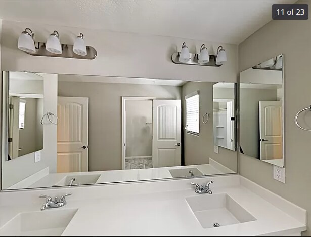 Building Photo - 20709 W Maiden Ln