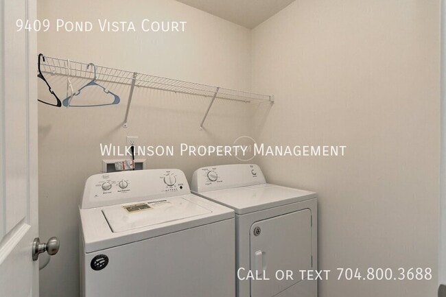 Building Photo - 9409 Pond Vista Court