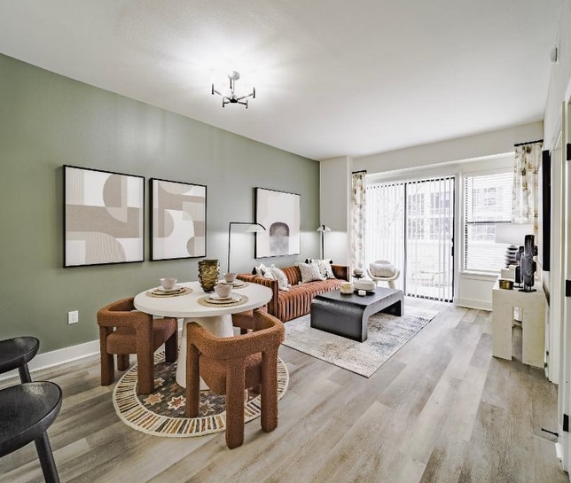 Building Photo - 2909 Cityplace W Blvd