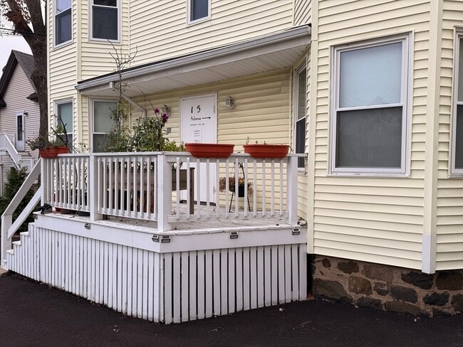 Primary Photo - 15 Adams St