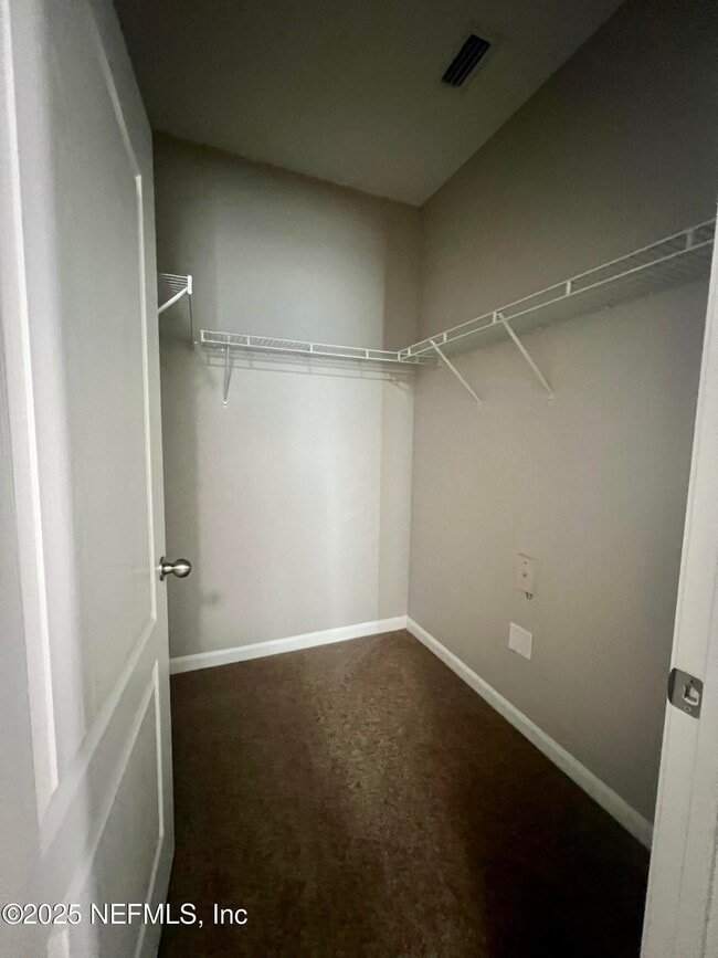 Building Photo - 4990 Key Lime Dr
