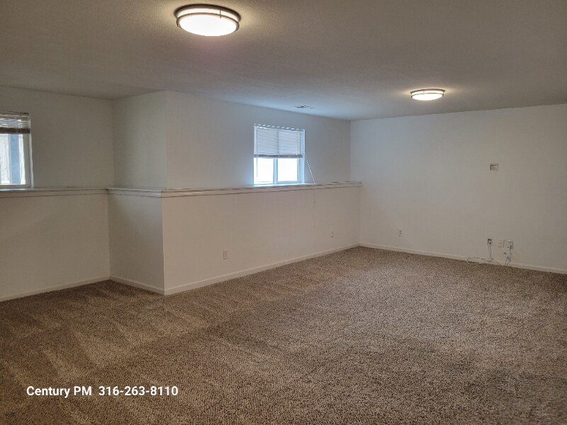 Building Photo - 16 Cedar Pointe Ct