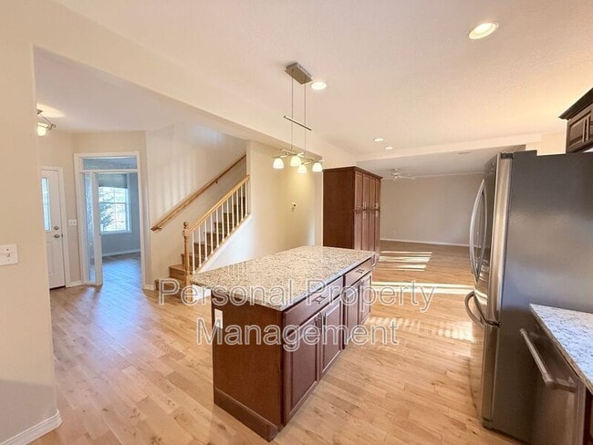 Building Photo - 11608 NE 2nd Ave