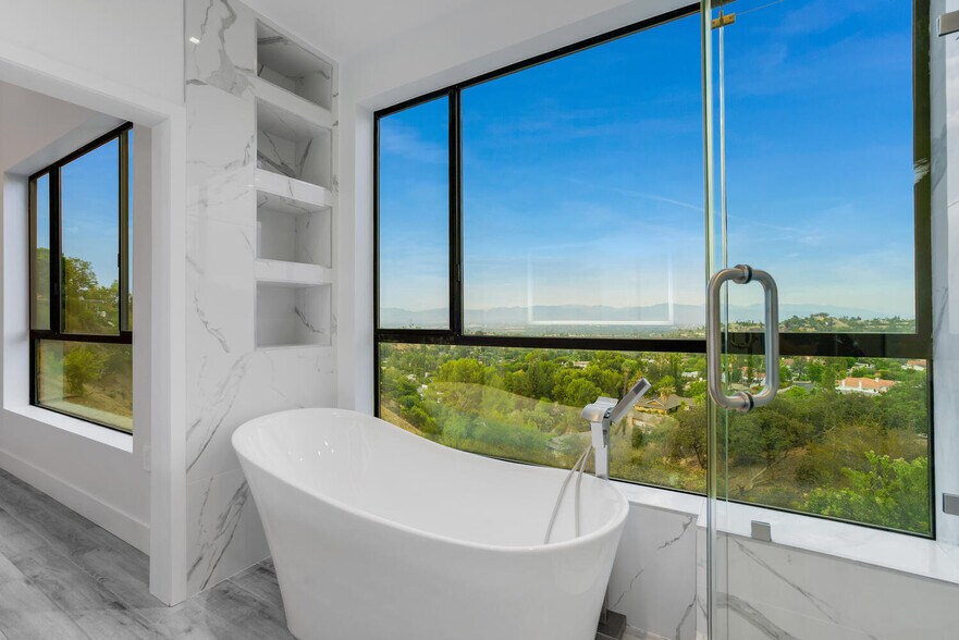 Building Photo - 19131 Menard Pl