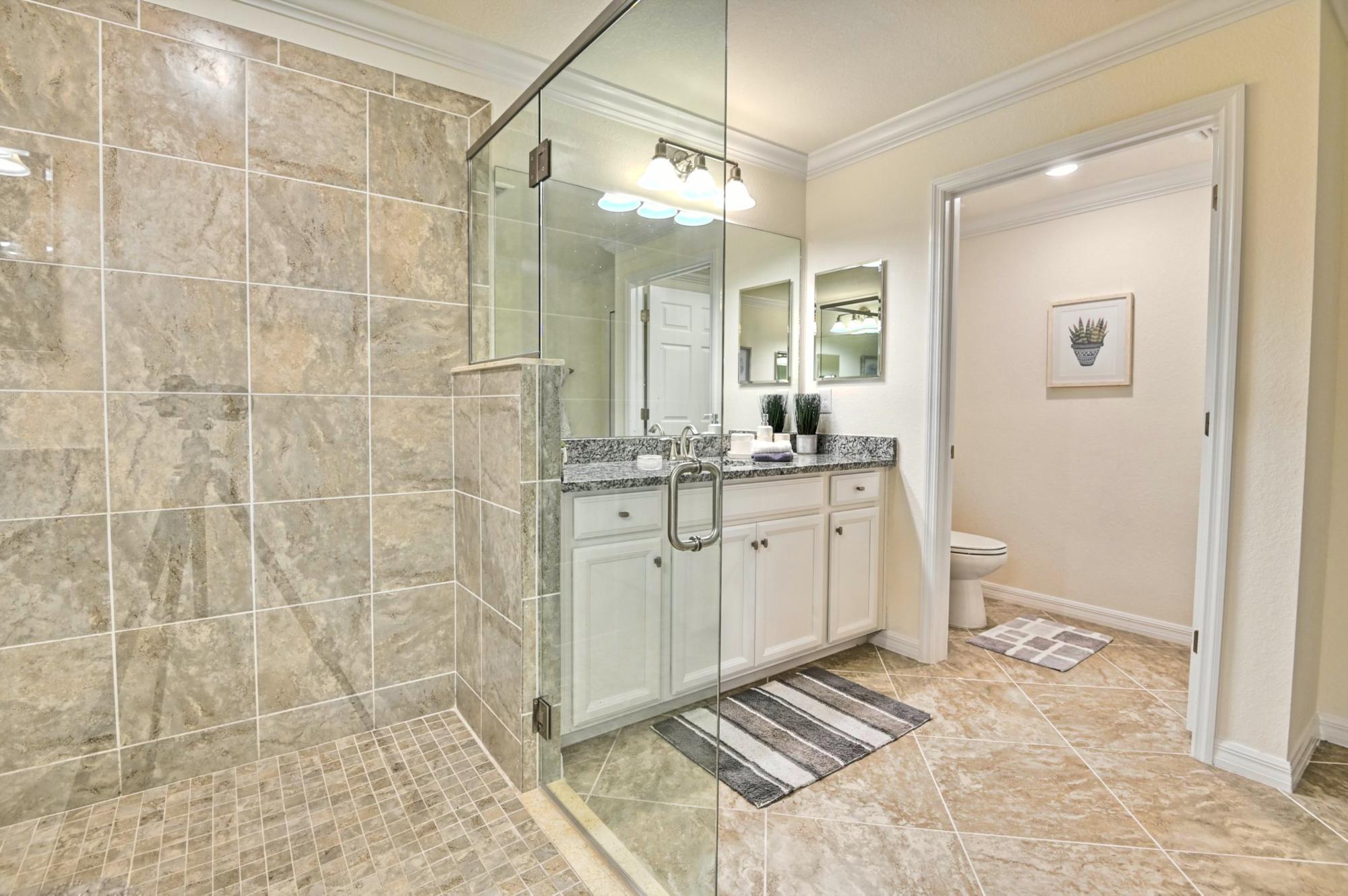 Building Photo - 5934 Wake Forest Run