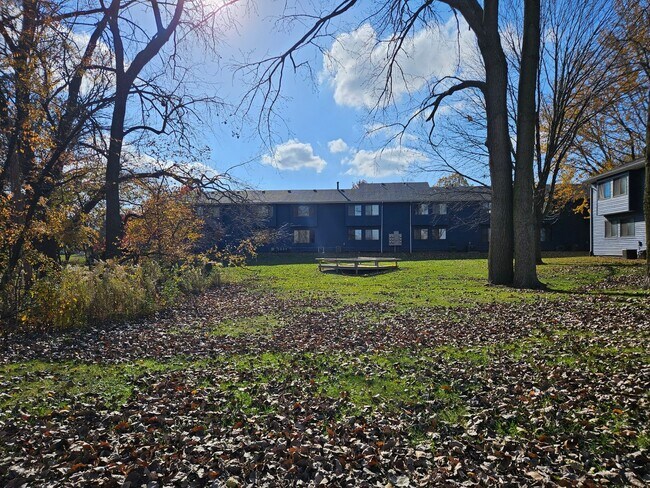 Building Photo - 2555 Clayton Blvd