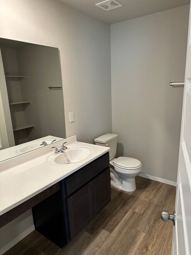 Building Photo - Make Morgan Glen Home! Preleasing This Three-Bedroom, Two-Bath Beauty Now