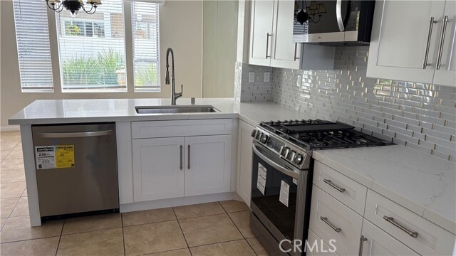Building Photo - 10 Mira Mesa