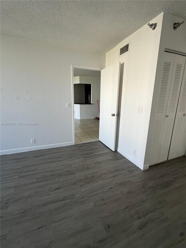 Building Photo - 3300 NE 191st St