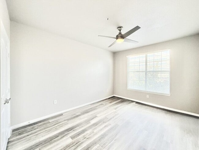 Building Photo - 4221 W Spruce St