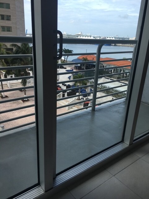 Building Photo - 335 S Biscayne Blvd