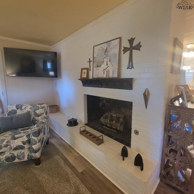 Building Photo - 2415 Martin St