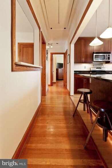 Building Photo - 504 E Patrick St