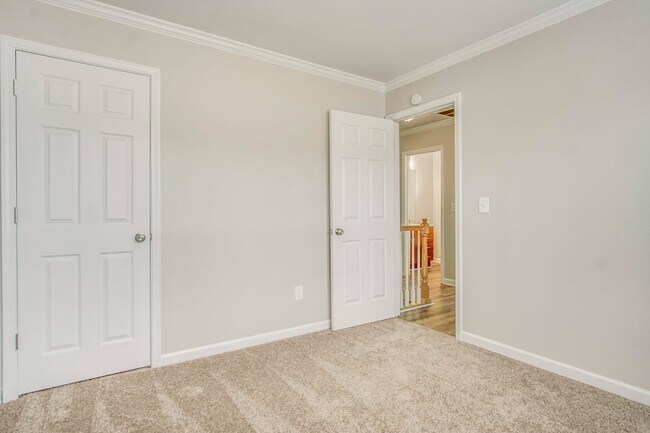 Building Photo - 173 Harwell Rd