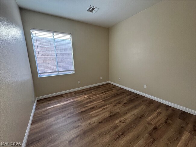 Building Photo - 2294 Tedesca Dr