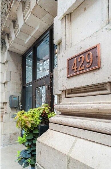 Building Photo - 429 N 13th St