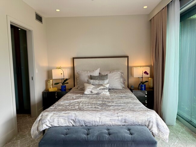 Building Photo - 197 Holokahiki Ln