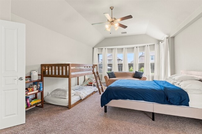 Building Photo - 1323 Lantern Faith Dr