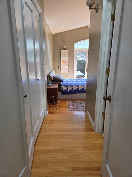 Building Photo - 6746 Cutting Blvd