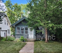 Building Photo - 1475 Albert St N