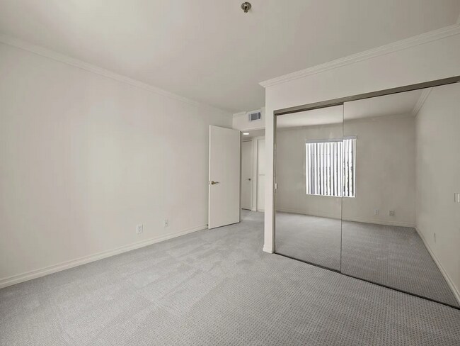 Building Photo - 4401 Sepulveda Blvd