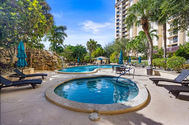 Building Photo - 2450 Presidential Way