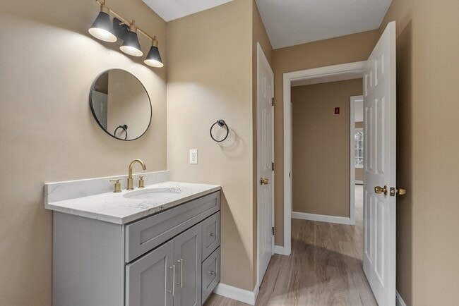 Building Photo - 72 Patterson Rd