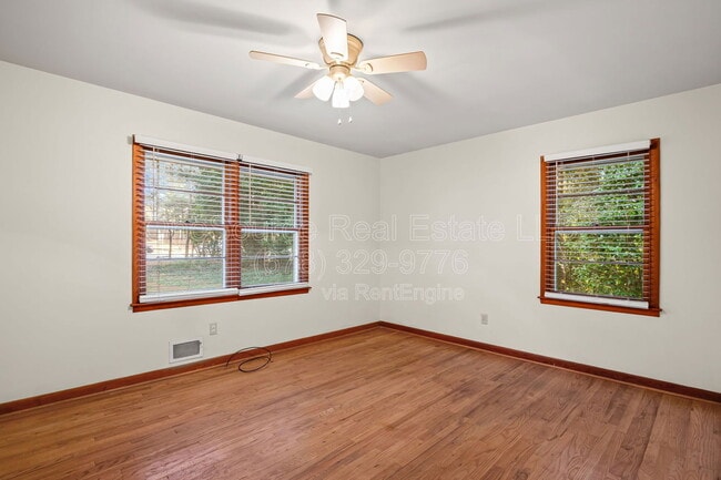 Building Photo - 1024 Hambrick Rd