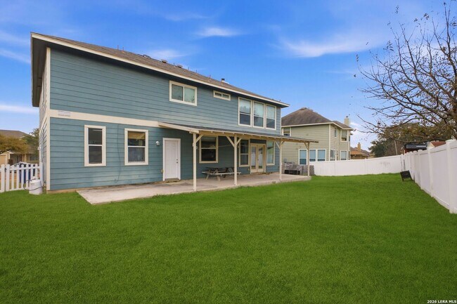 Building Photo - Spacious 5-Bedroom Home for Lease in Desirable Cibolo Location!